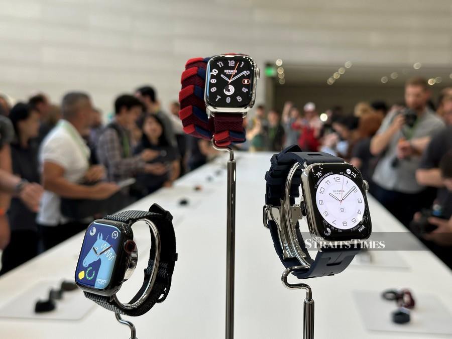 TECH Apple Watch Series 9 And Ultra 2 Offer Double Tap Gesture NSTTV