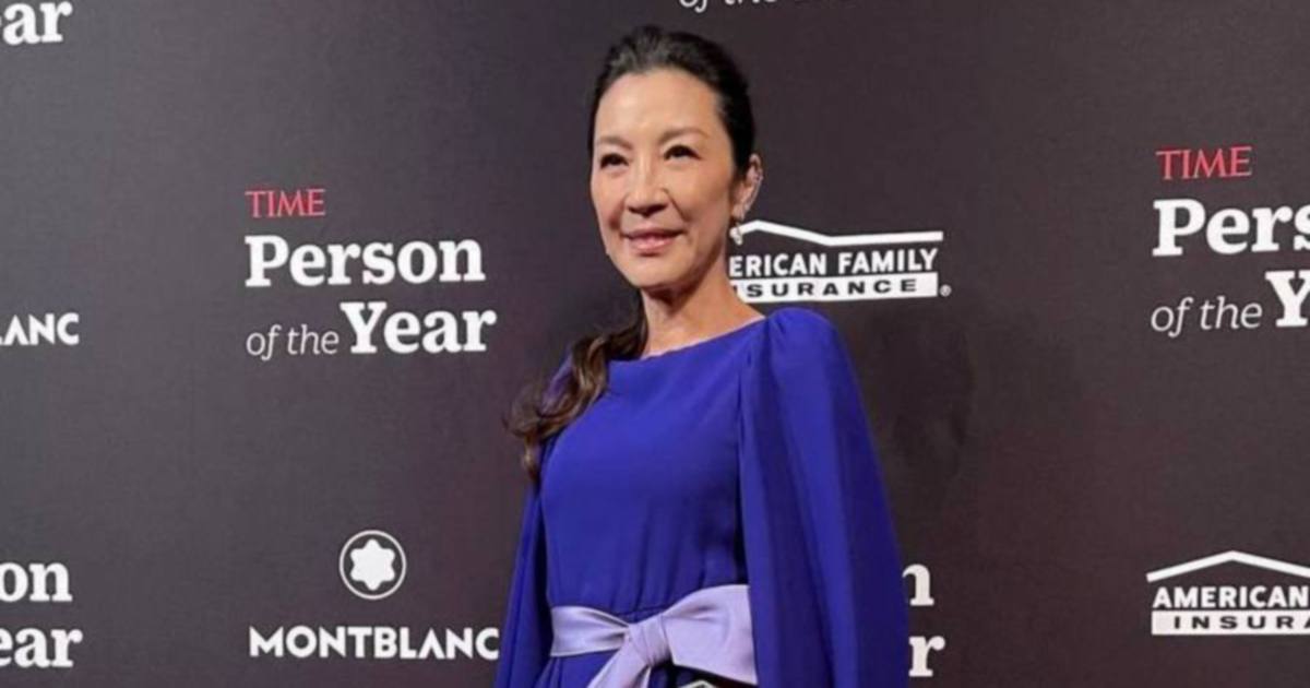 Showbiz Michelle Yeoh Becomes First Asian Actress To Win US National