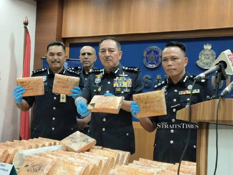 Kelantan Police Seize Cannabis Worth RM186 000 Two Men Held New