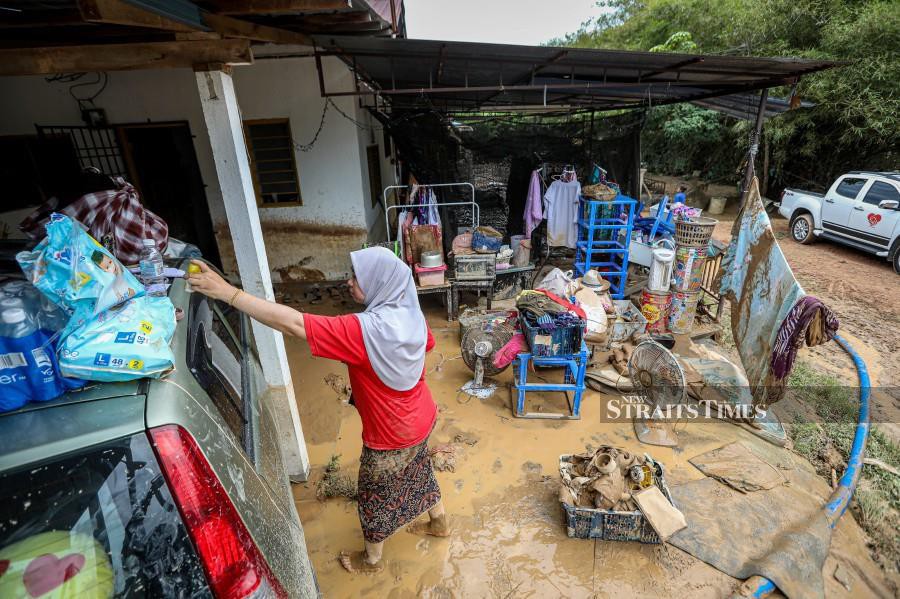 Kelantan Donates Rm To Kedah New Straits Times Malaysia