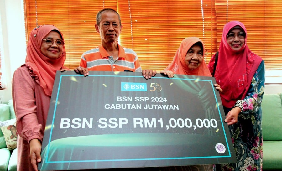 Mohd Nazri Abd Wazir, 61, from Parit, said that initially he did not believe it when he received a call from BSN on Feb 5 informing him that he was winner of a lucky draw with a prize money of RM1 million. - Bernama pic