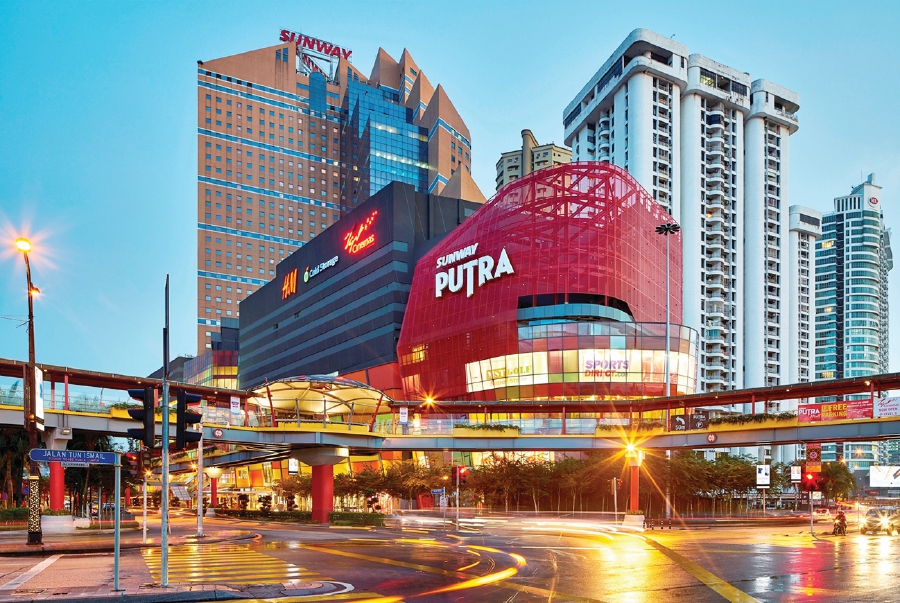 Sunway REIT, which has Sunway Putra Place in its portfolio, is one of the better performing Malaysian REITs. 