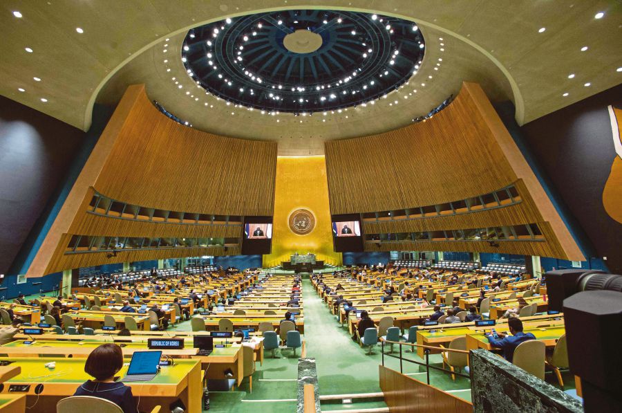  A session of the United Nations General Assembly. Diplomats must be patient when dealing with others. -AFP PIC 