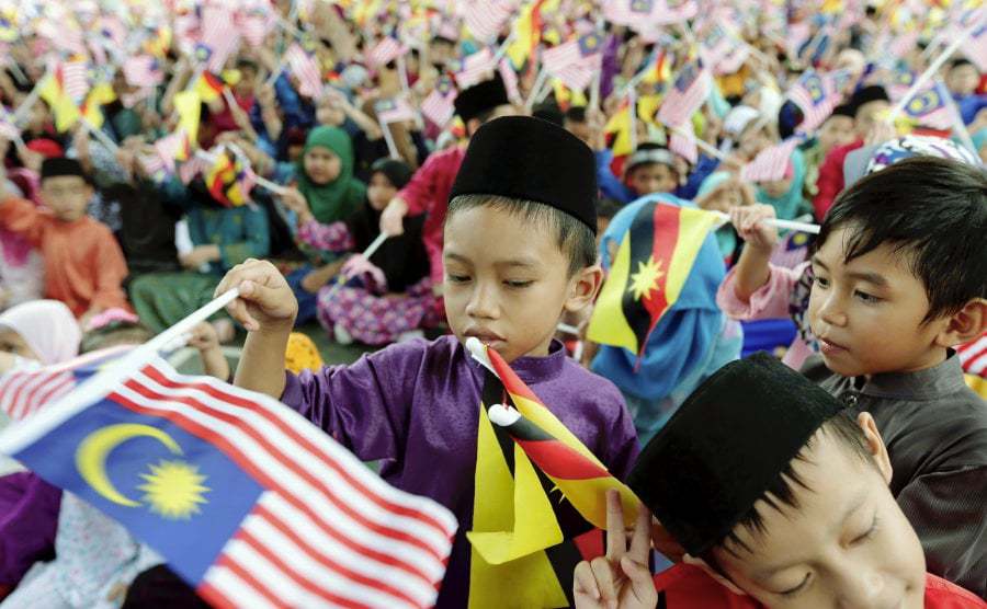 Sarawak has an ambitious target to increase the enrollment of children in early education to 99 per cent by the end of this year. - File pic credit (Nadim Bokhari)