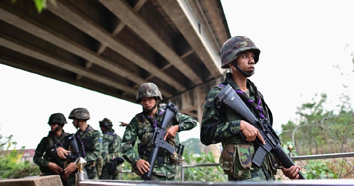 Thai soldiers on alert as Myanmar border clashes enter second day | New ...