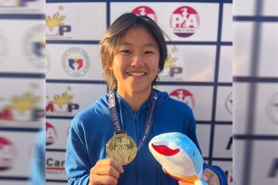 Youngster Lee Yiat Qing raised some hope following the gloom surrounding the failure of the senior divers to qualify for the Paris Olympics by winning two gold medals at the Asian Age-Group Aquatics Championships in New Clark City, Philippines.