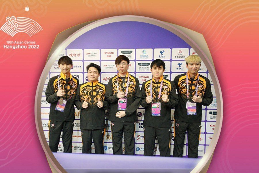 The Malaysian Dota 2 squad hadn’t got over the disappointment of missing out on the gold medal in eSports earlier at the Asian Games when they met Kyrgyzstan in the bronze medal playoff today. -Pic courtesy of MSN