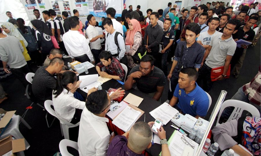 Kedah Job Fair Triggers Outrage Over Multiple Fee Requirements Opportunistic Product Promotions