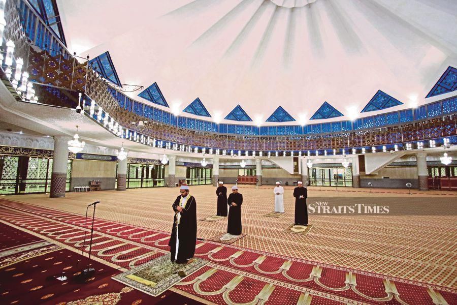 Terawih prayers at Masjid Negara in Kuala Lumpur in April 2020. Fasting is not merely abstention from food, drink and sexual intimacy, but a process of looking inward and facing our inner realities. -NSTP file pic