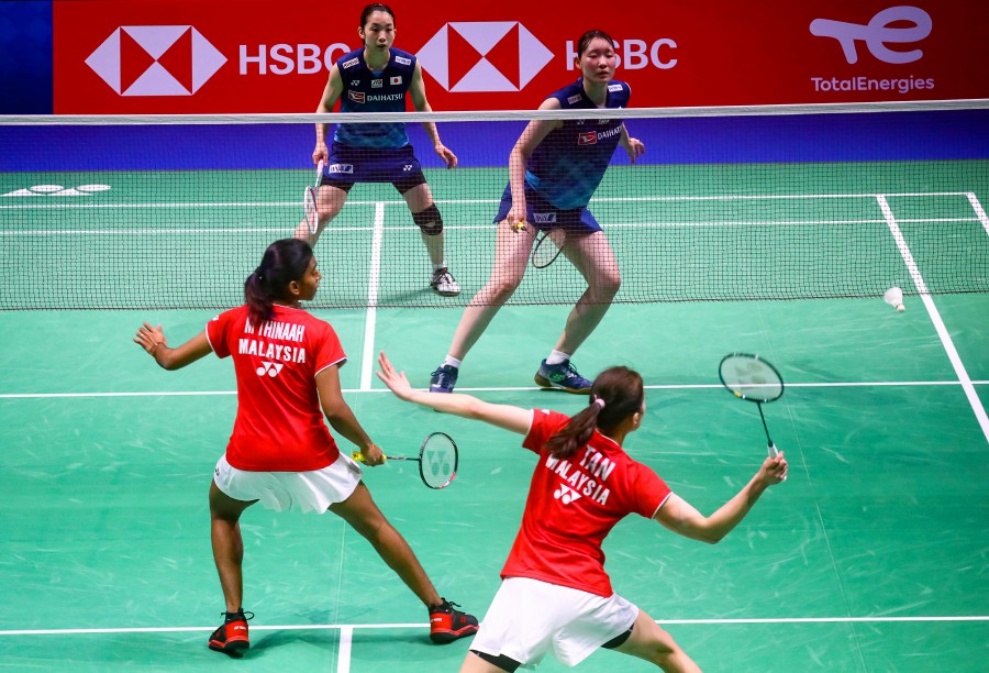 Japan's Misaki Matsutomo (back L) and Mayu Matsumoto (back R) in action against Malaysian players Thinaah Muralitharan and Pearly Tan during their women's doubles game of the semi final tie between Malaysia and Japan at the BWF 2021 Sudirman Cup Badminton tournament in Vantaa, Finland, 02 October 2021. -EPA PIC