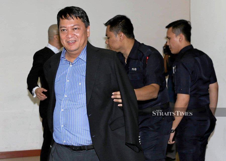 A former chief executive officer of a Tabung Haji associate company, TH Heavy Engineering Bhd, Datuk Nor Badli Munawir Mohamad Alias Lafti will serve his five-year jail term today for corruption. NSTP FILE PIC