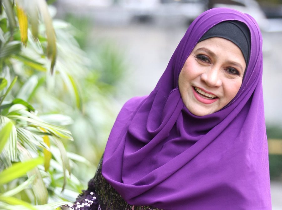 Showbiz Veteran Actress Norlida Ahmad In Icu