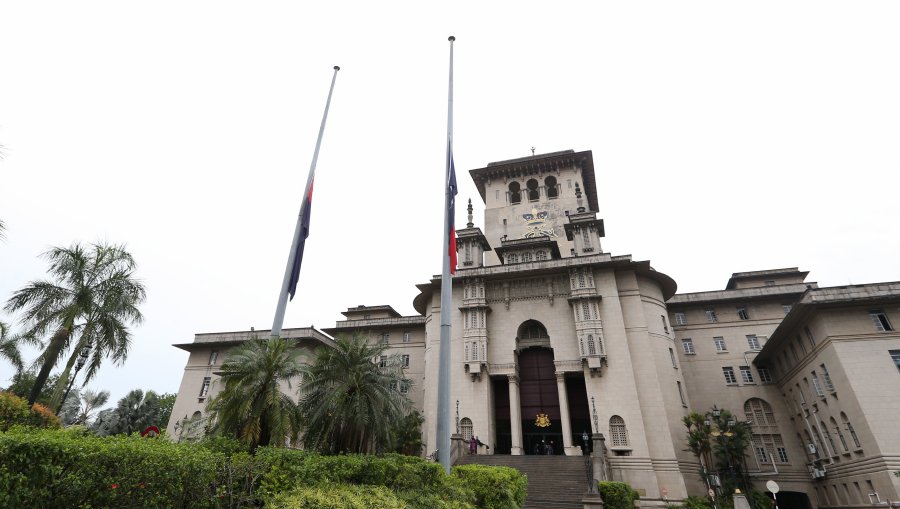 Johor flags to fly at half mast from today NSTTV | New ...
