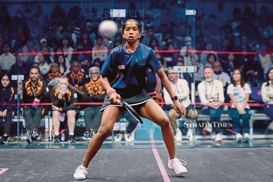 London Classic champion S. Sivasangari also advanced to the second round with an 11-6, 11-8, 11-8 win over Latvia's Ineta Hopton in 19 minutes. NSTP/ASYRAF HAMZAH