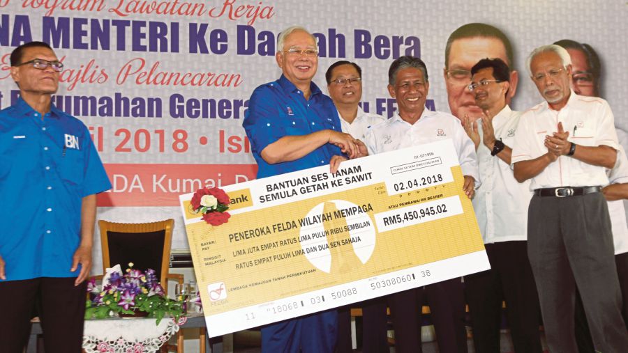 Najib Felda S Success Due To Bn S Hard Work