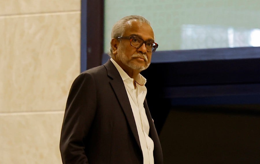 Lawyer Tan Sri Muhammad Shafee Abdullah and the Inland Revenue Board (IRB) are in the process of settling a suit filed by the latter to recover over RM9.41 million in income tax arrears owed by him. BERNAMA FILE PIC