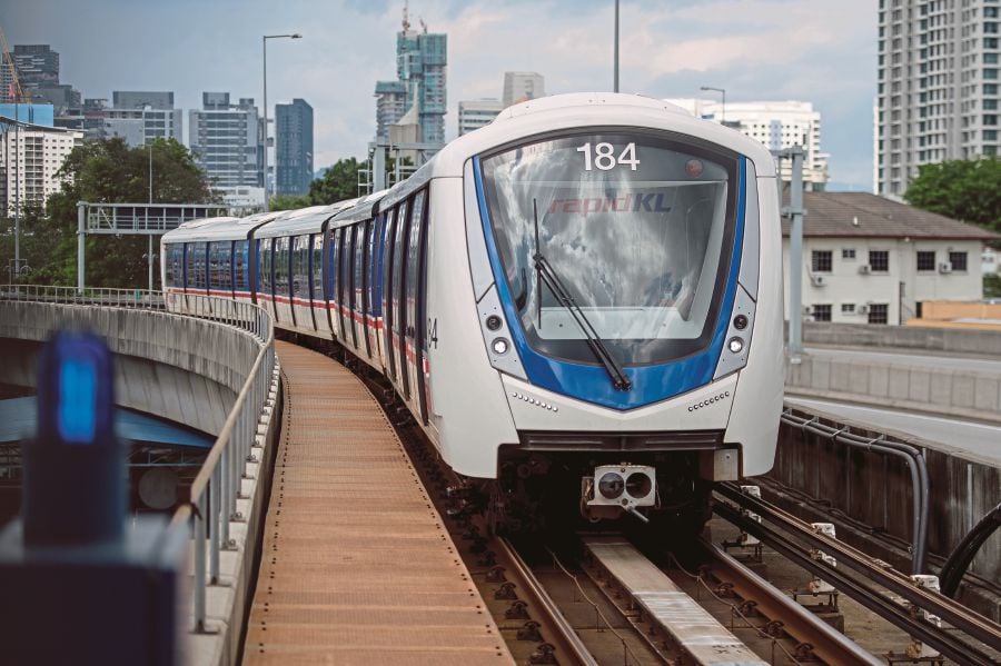 Repair work to restore a power interruption at the Kelana Jaya Light Rail Transit (LRT) line, especially in the Taman Bahagia Station has been completed.- NSTP file pic
