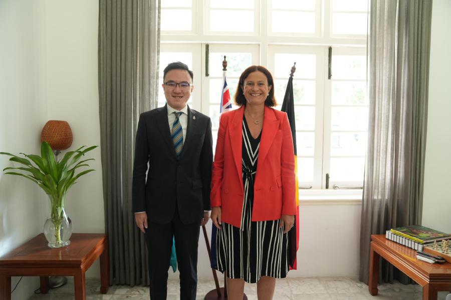 Sabah Industrial Development and Entrepreneurship minister Datuk Phoong Jin Zhe meeting with Australian High Commissioner to Malaysia Her Excellency Danielle Heinecke here. Photo courtesy of Sabah MIDE