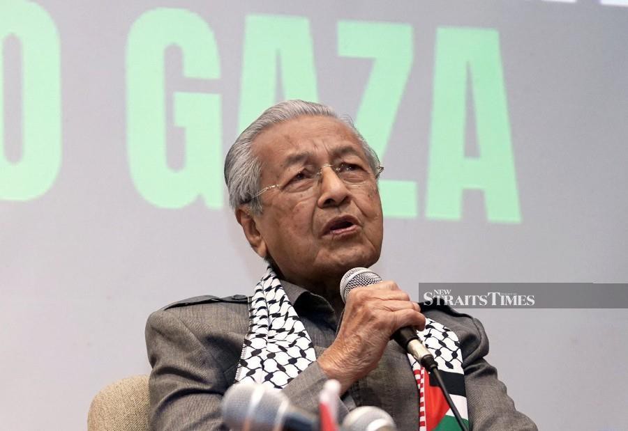 Former two-time Prime Minister Tun Dr Mahathir Mohamad has expressed profound disappointment regarding the perspectives of certain Malaysians, particularly the non-Muslims, who considered the Israeli attack on Gaza as an issue solely pertinent to Muslims. NSTP FILE PIC