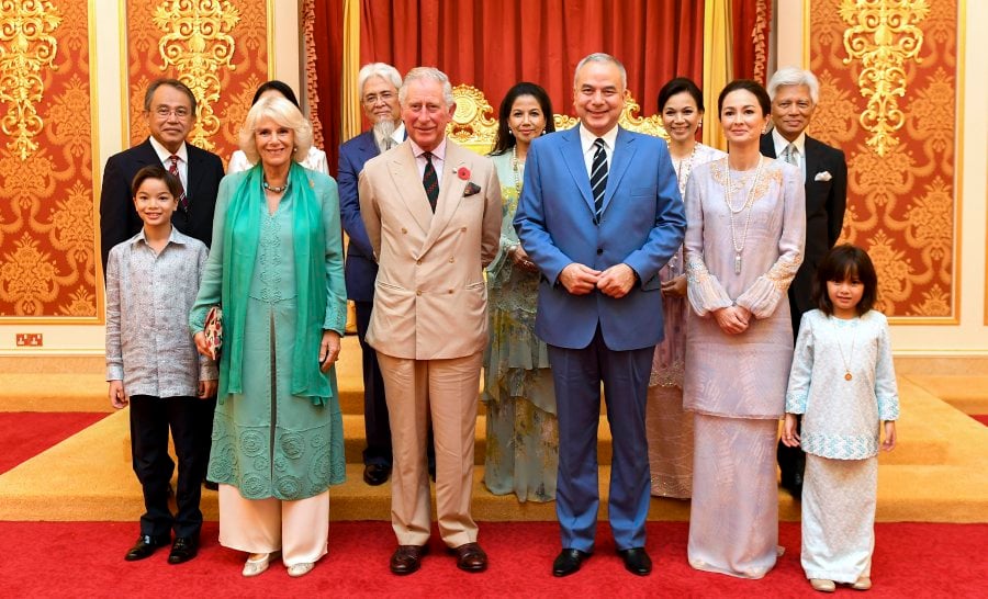 Perak Sultan grants audience to Prince Charles, Camilla | New Straits ...