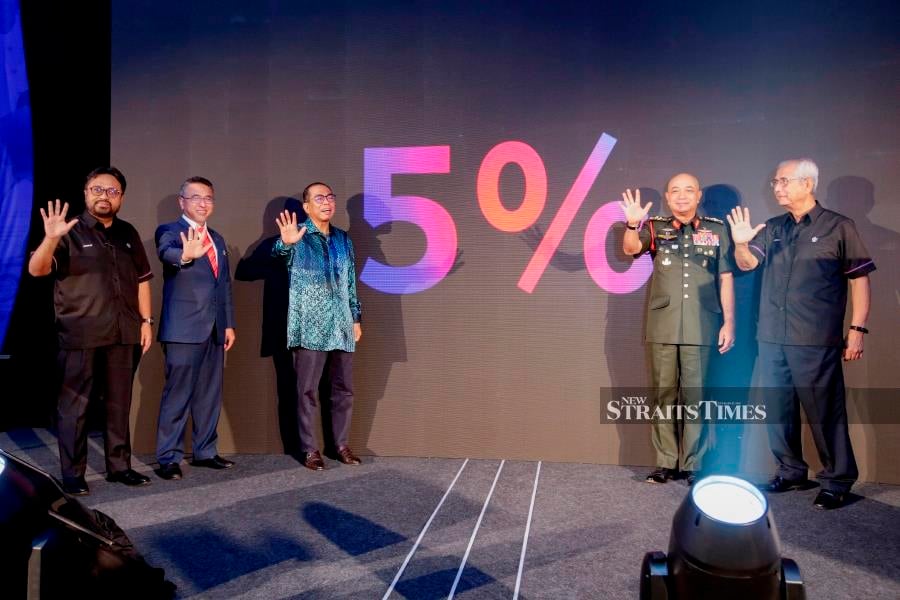 The Armed Forces Fund Board (LTAT) has announced a five per cent dividend for the fiscal year ending Dec 31, 2023, marking a total payout of RM485.05 million, a slight increase from RM476.45 million the previous year. NSTP/AIZUDDIN SAAD