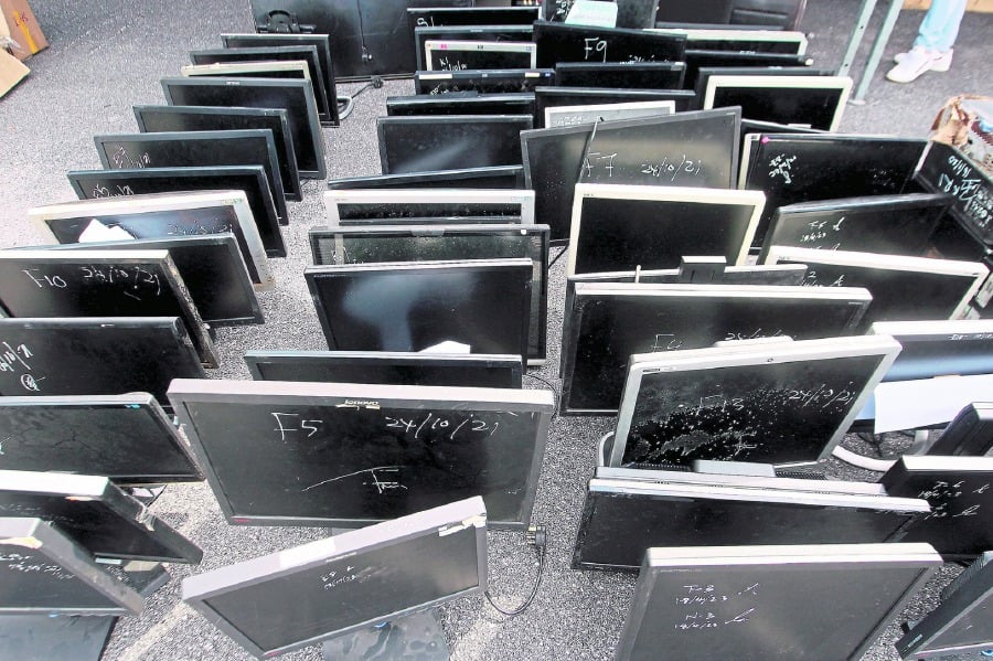 Malaysia generates more than 365,000 tonnes of e-waste a year, surpassing the weight of the Petronas Twin Towers. FILE PIC