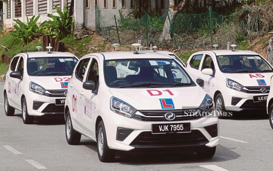 UThe move to implement an automated driving licence testing system, or 'eTesting' is the way to go for the future. - NSTP/MOHAMAD SHAHRIL BADRI SAALI