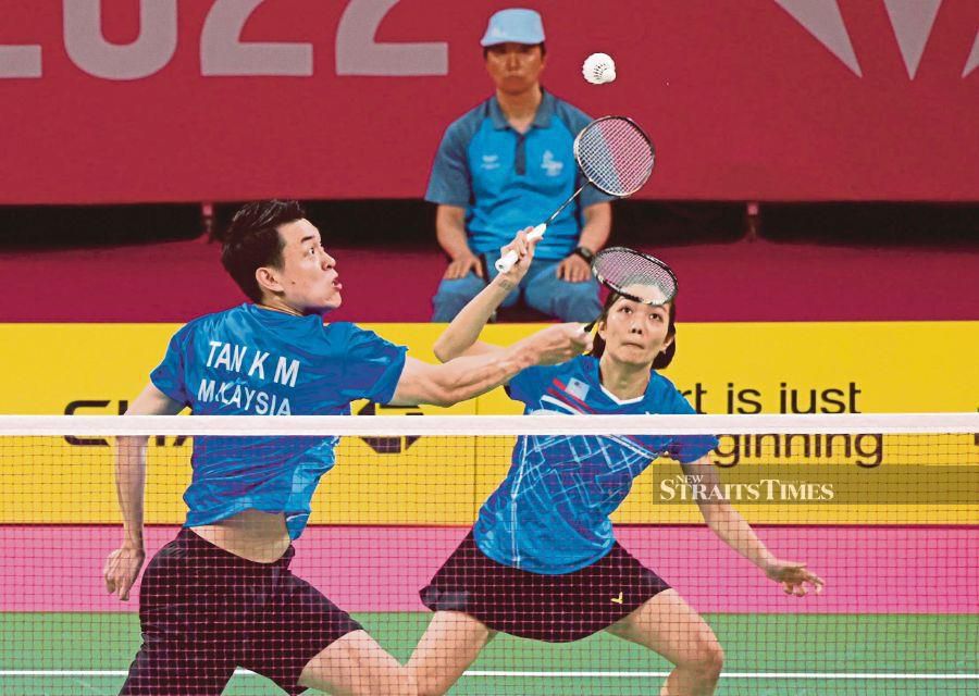 Professional mixed doubles shuttler Lai Pei Jing paid tribute to her partner Tan Kian Meng for his tremendous support after the pair reached the semi-finals of the Indonesian Open — their best result yet this year. NSTP FILE PIC