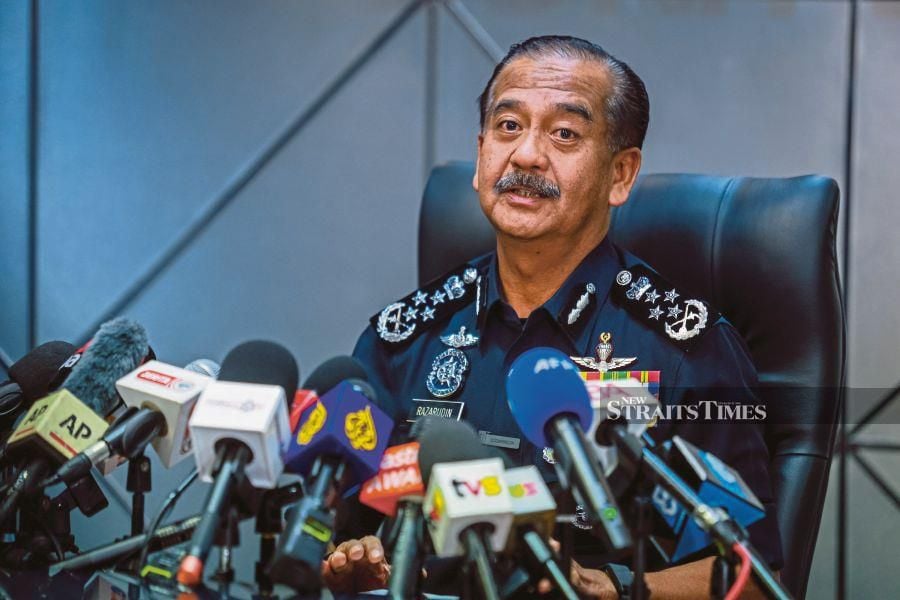Inspector-General of Police Tan Sri Razarudin Husain has said police are not dismissing the possibility that Israeli Shalom Avitan is in Malaysia to kill Hamas operatives. FILE PIC 