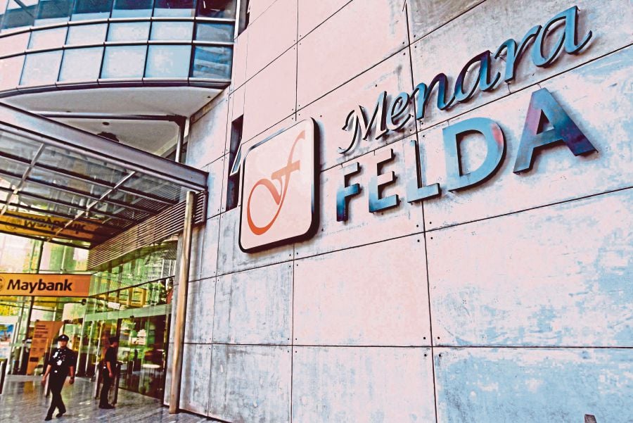 This year, the Federal Land Development Authority (Felda) stands at the precipice of a new era, boldly embracing innovation and sustainability as it steps into the future. - NSTP/AIZUDDIN SAAD