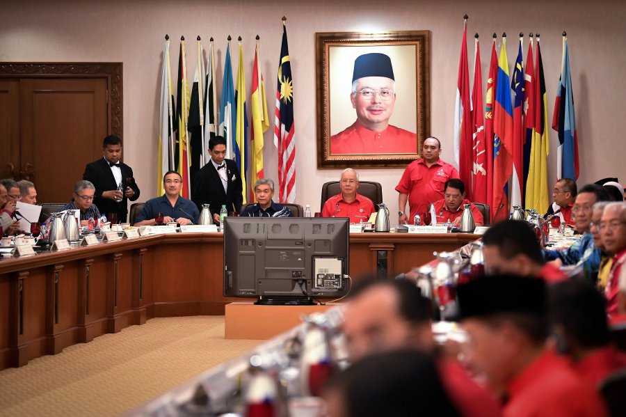 Najib Chairs Umno Supreme Council Meeting