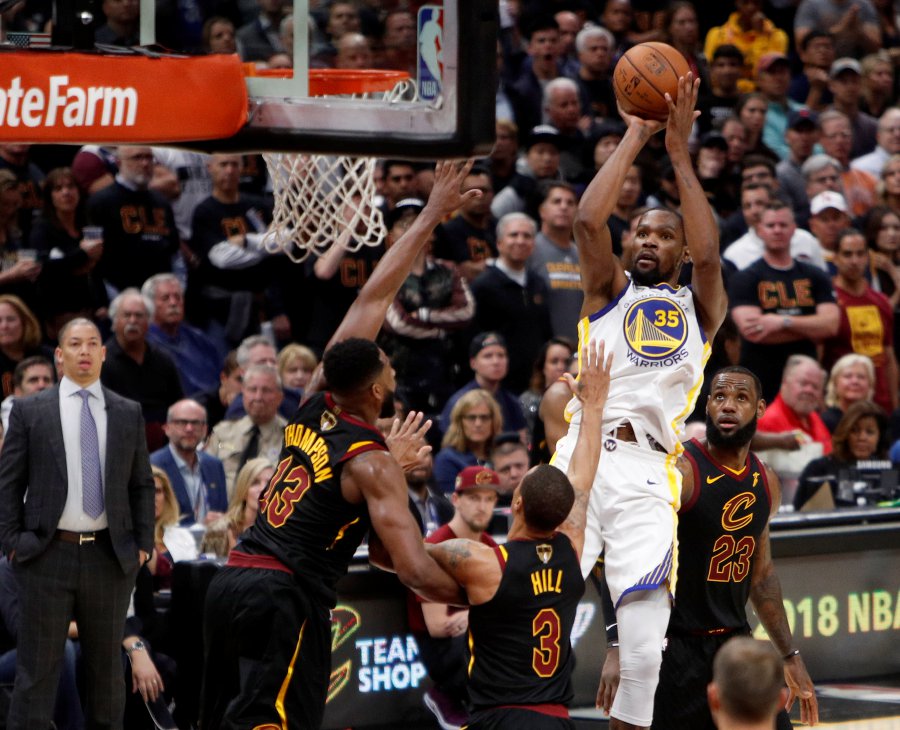 Kevin Durant scores 43 points, hits clinching 3-pointer as