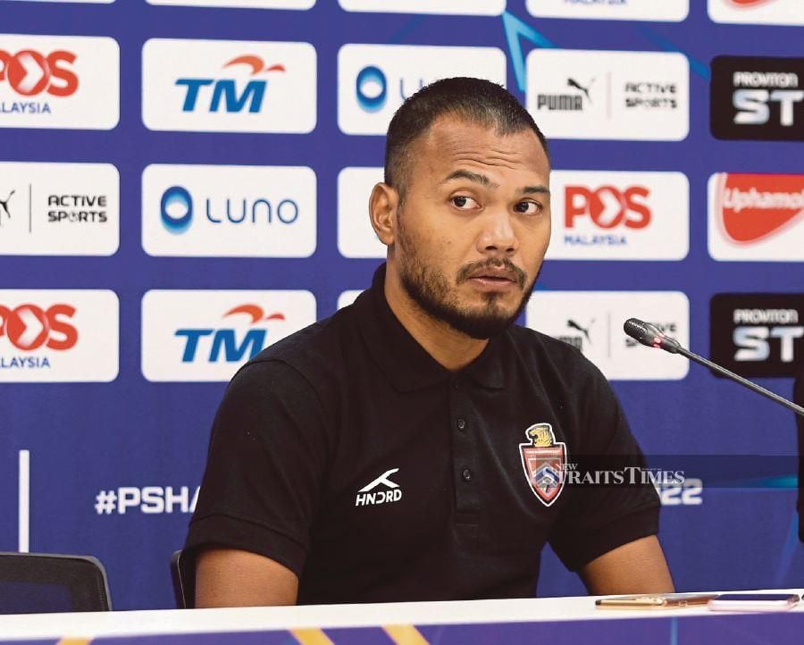 Safee, a former national skipper, said a captain’s responsiblity is to galvanise his men and lead them through challenging circumstances. NSTP/NUR AISYAH MAZALAN