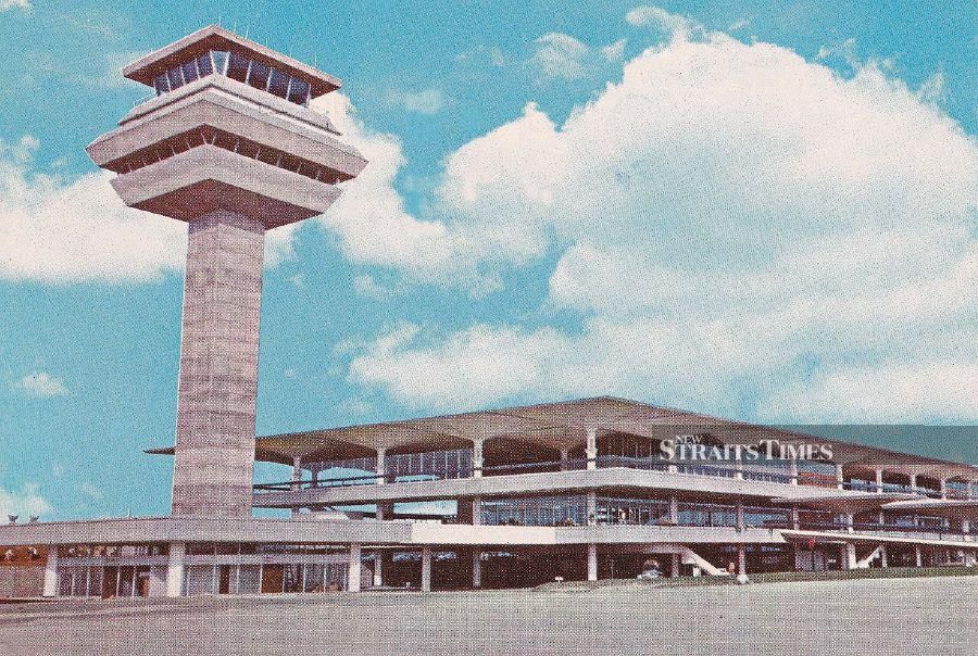  View of the Kuala Lumpur International Airport in Subang Jaya not long after its official opening in 1965. -Pic by Alan Teh Liam Seng