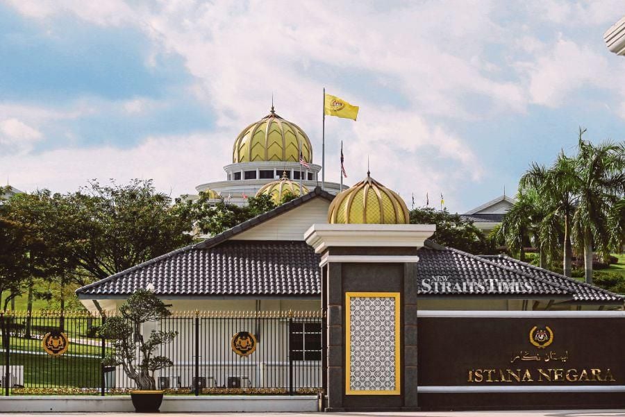 No special public holiday in conjunction with the installation of the new Yang di-Pertuan Agong on Jan 31. - NSTP file pic