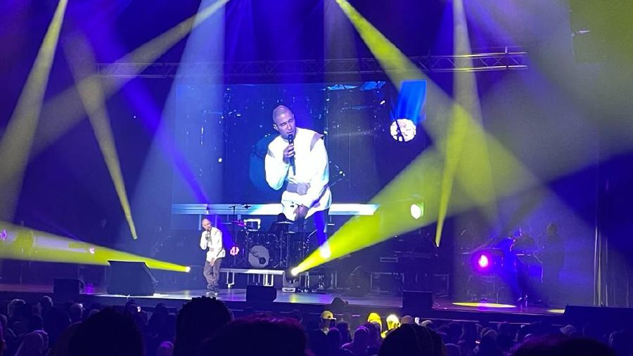 opular Indonesian singer Marcell Siahaan entertained a packed Zepp Kuala Lumpur of 2,000 people at his Marcell Dua Dekade – Live In Kuala Lumpur concert yesterday. -Pic courtesy of Jett Johari