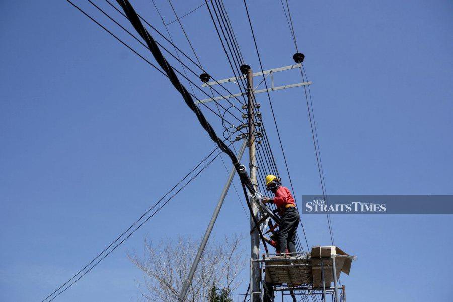 Tajikistan+rejoins+Central+Asia%26%238217%3Bs+unified+electricity+grid%3A+end+of+winter+power+rationing%3F