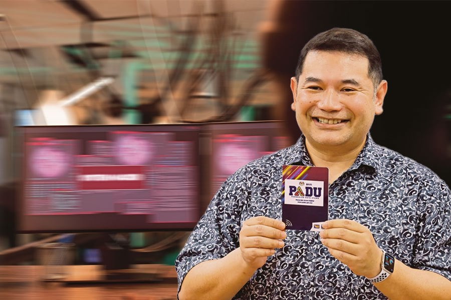 Minister of Economy Rafizi Ramli today assured that the Central Database Hub (PADU) remains secure despite facing over two million hacking attempts every week. NSTP FILE PIC