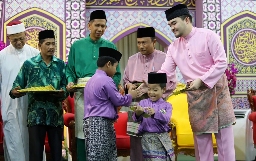 Raja Muda Selangor hands out RM224,300 Hari Raya ...