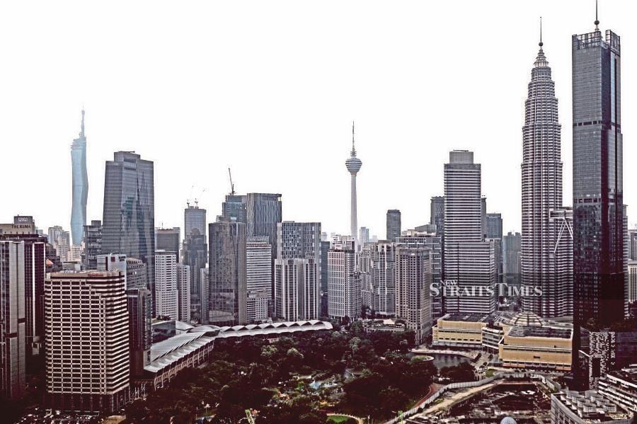 Kuala Lumpur view. NSTP/AIZUDDIN SAAD (UNTUK BUDGET 2022)