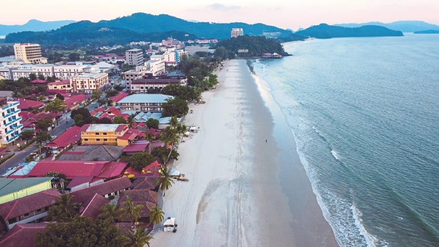 The Langkawi Tourism Alliance (Lita) has called on all stakeholders to focus on efforts to revive the island’s tourism industry from the devastating impact of Covid-19 pandemic. FILE PIC