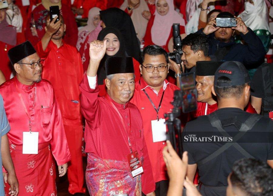 The four Parti Pribumi Bersatu Malaysia (Bersatu) members of parliament who declared support for Datuk Seri Anwar Ibrahim did that due to a trust deficit towards its own party leadership. NSTP FILE PIC
