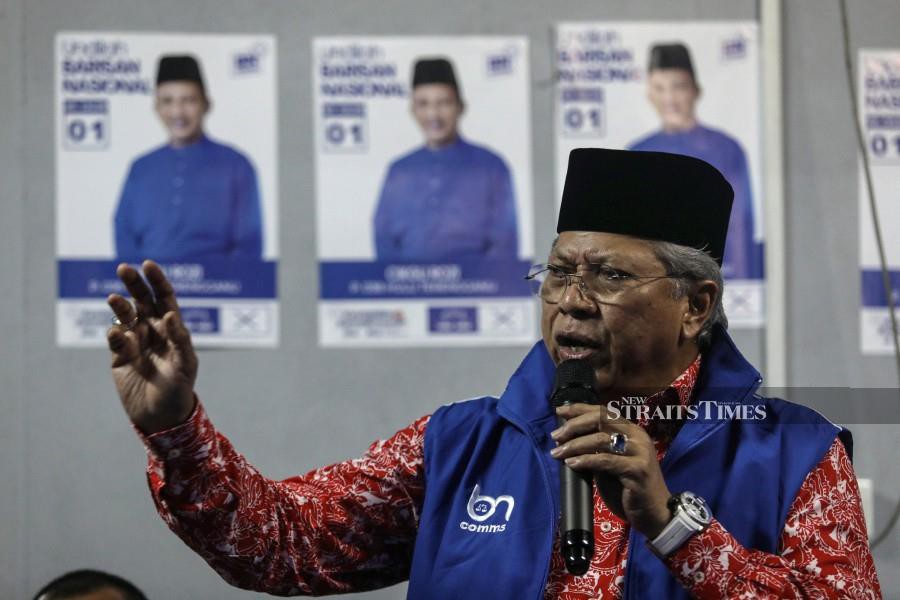 It will not be easy for Barisan Nasional to recapture Putrajaya in the 15th General Election (GE15), said caretaker Communications and Multimedia Minister Tan Sri Annuar Musa. -NSTP/GHAZALI KORI