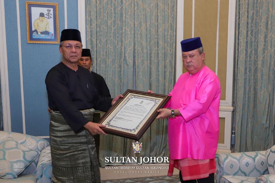 The Sultan of Johor, Sultan Ibrahim Sultan Iskandar, today proclaimed Pasir Gudang a city, the third city in Johor after Johor Baru and Iskandar Puteri. - Pic Courtesy of Sultan Ibrahim Sultan Iskandar Facebook