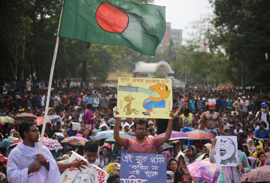 Tens Of Thousands Rally As Bangladesh Job Protests Spread | New Straits ...