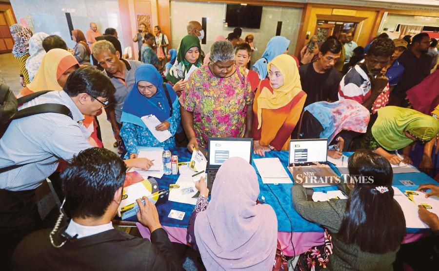 Perak Prihatin Card Recipients Happy For The Assistance