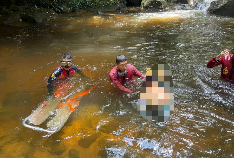 A man who went missing yesterday while picnicking at the Lata Bayu waterfall here with his three friends was found dead today. PIC COURTESY OF PDRM