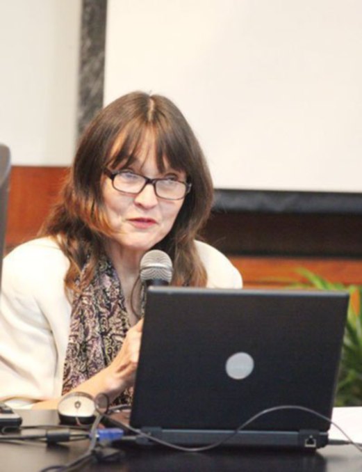 Dr Annabel Teh Gallop