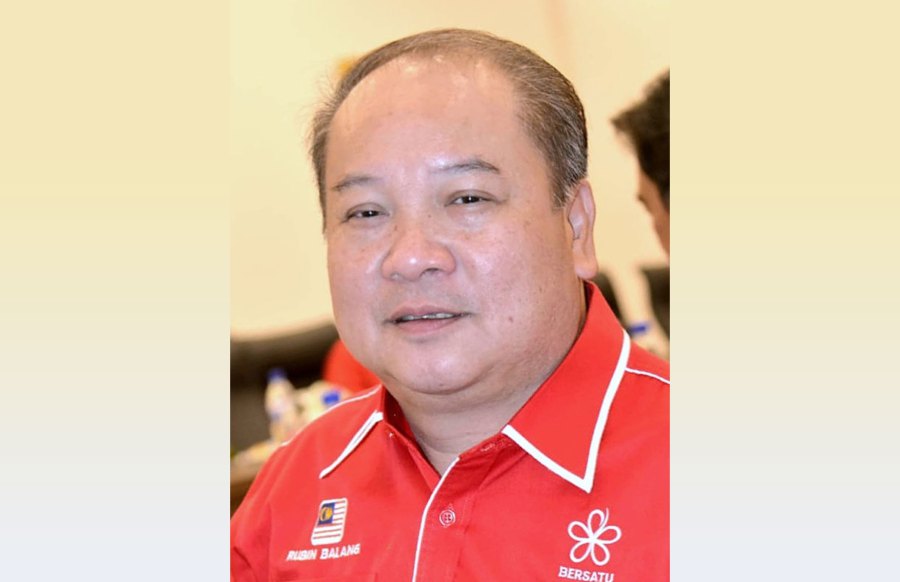 Datuk Rubin Balang today denied any involvement over his son’s decision to contest as an independent in the 15th General Election (GE15). -NSTP file pic