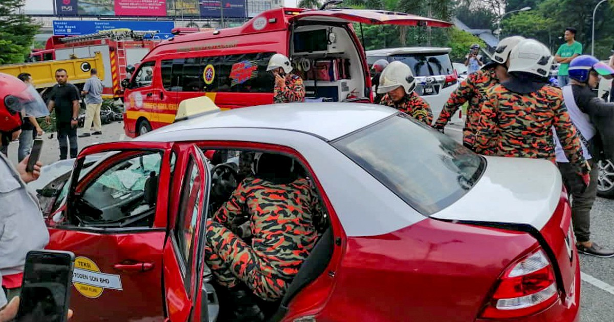 Woman dies, three hurt in four-vehicle crash in Jalan Loke Yew